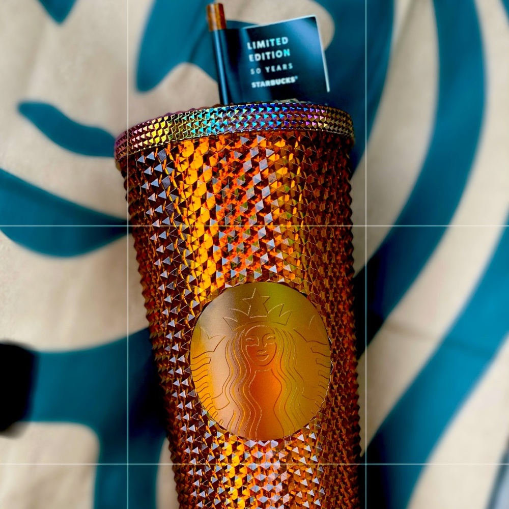 🍯Honeycomb🍯 Venti Studded Tumbler - Ltd Edition